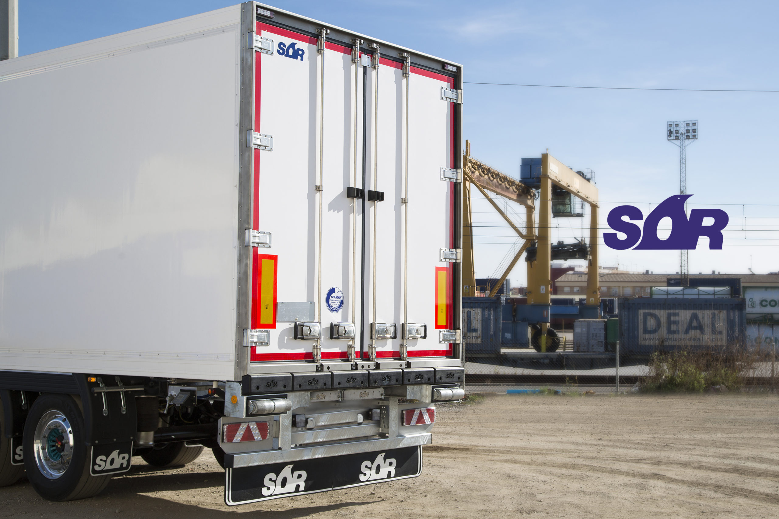 Transport Repair Center Houthalen-Helchteren  Dhollandia accessoires  camion à vendre - TrucksNL